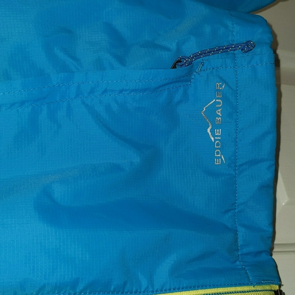 ☔ Rain Coat - Picture 3 of 4